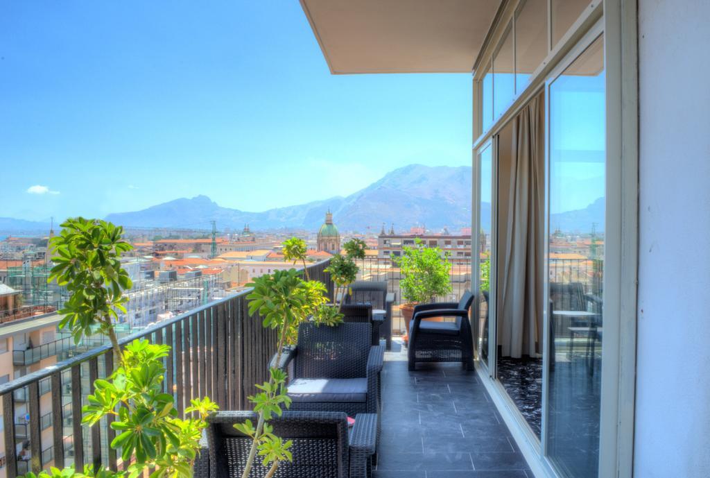 Hotel Liberta Palermo Bagian luar foto